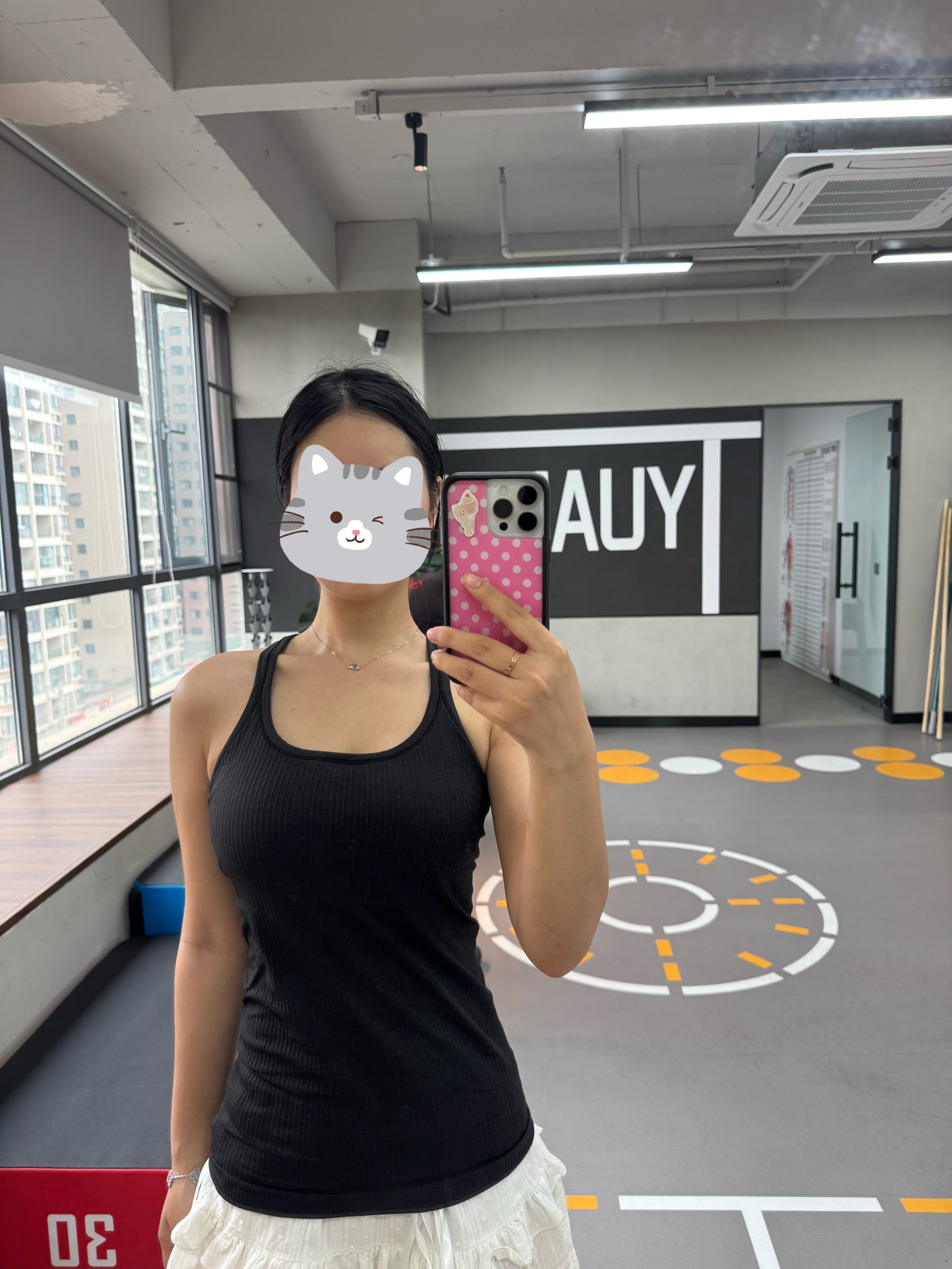 冒个泡 猪夫夫说我的身高是脖子堆出来的[怒] ​​​