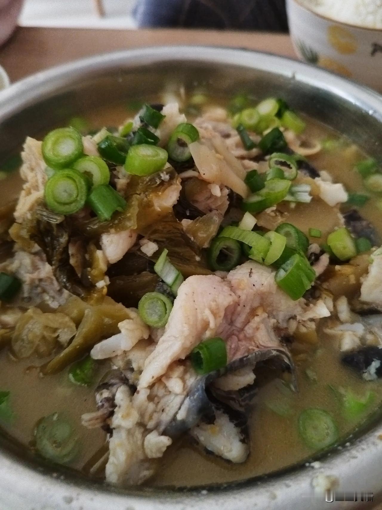 翻牌子，水煮鱼
朋友老跟我炫耀，她做的鱼好吃
哼！买个料包，买条鱼
谁不会呀[捂