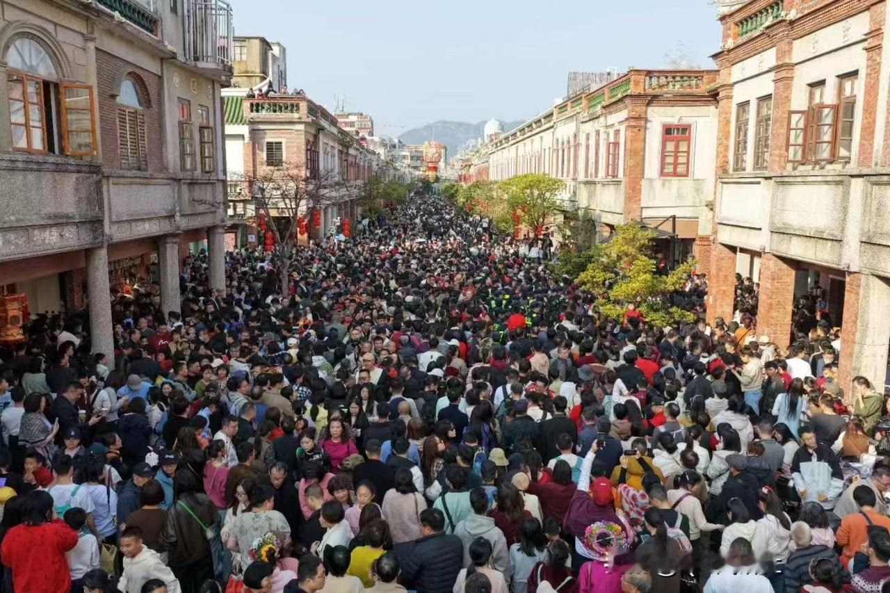 泉州文旅真的把传统文化发挥到了极致，厦门文旅什么时候才能雄起？