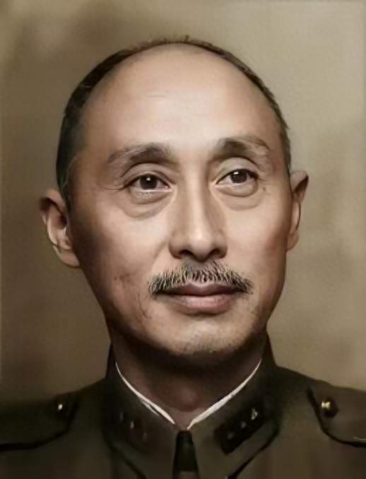 1939年被蒋介石送去当炮灰，这位川军名将拖垮日军整个师团