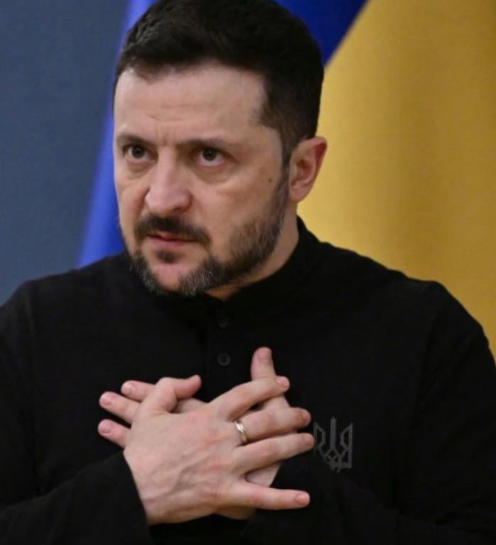 俄罗斯早就看明白了，现在，连美国也看明白了。这场仗之所以还没个头，关键原因便是泽