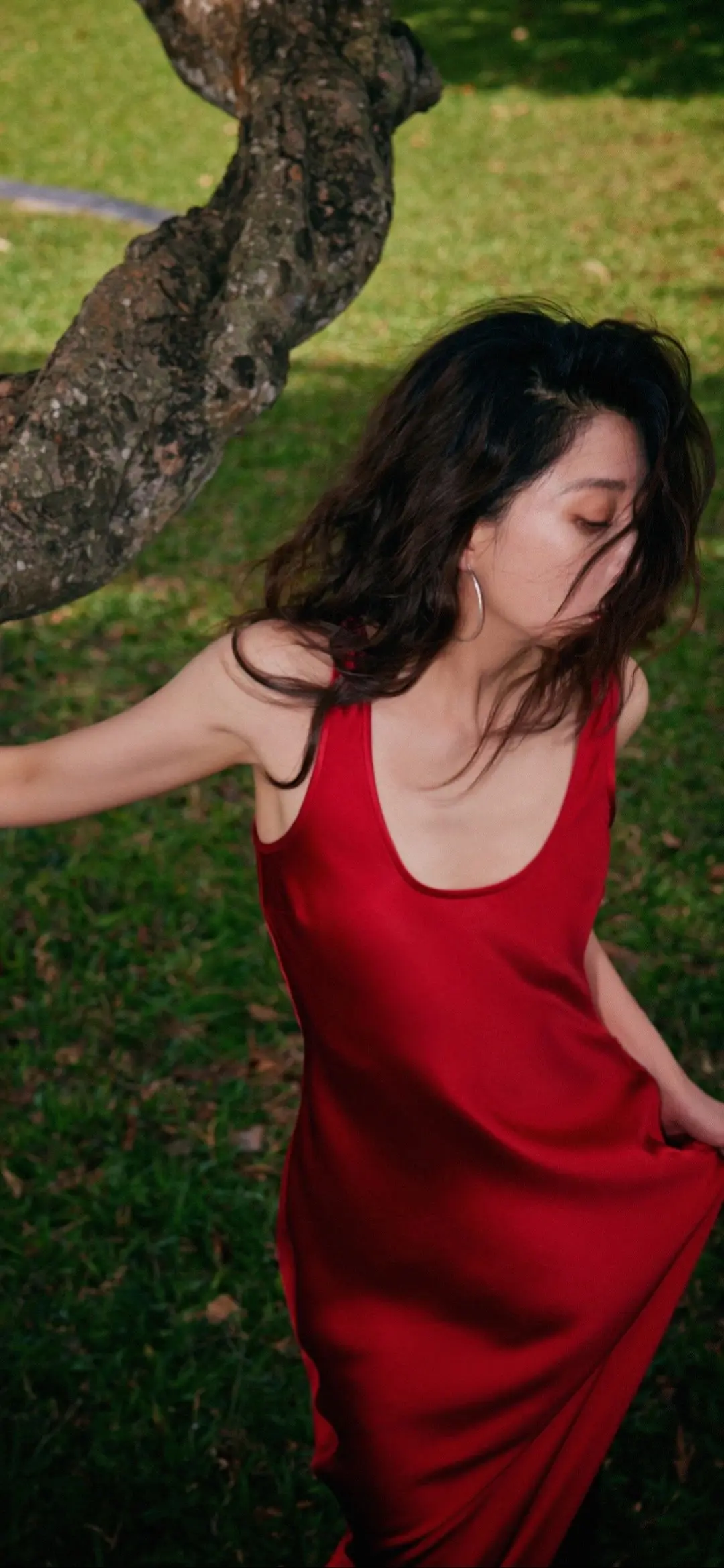 殷桃 性感优雅，曼妙曲线！