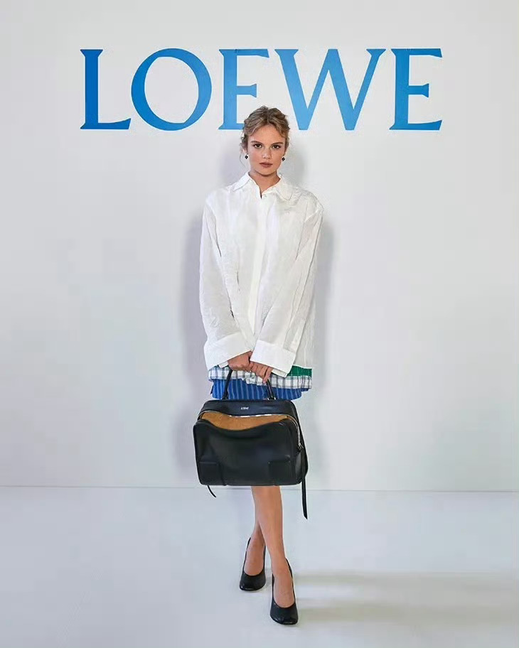 LOEWE Names Isla Johnston as Brand Ambas