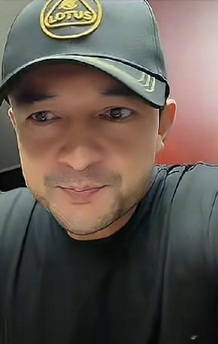 绝对肯定！西热力江谈庞峥麟：

“庞峥麟现在进步很明显，特别是出场时间，有了比较