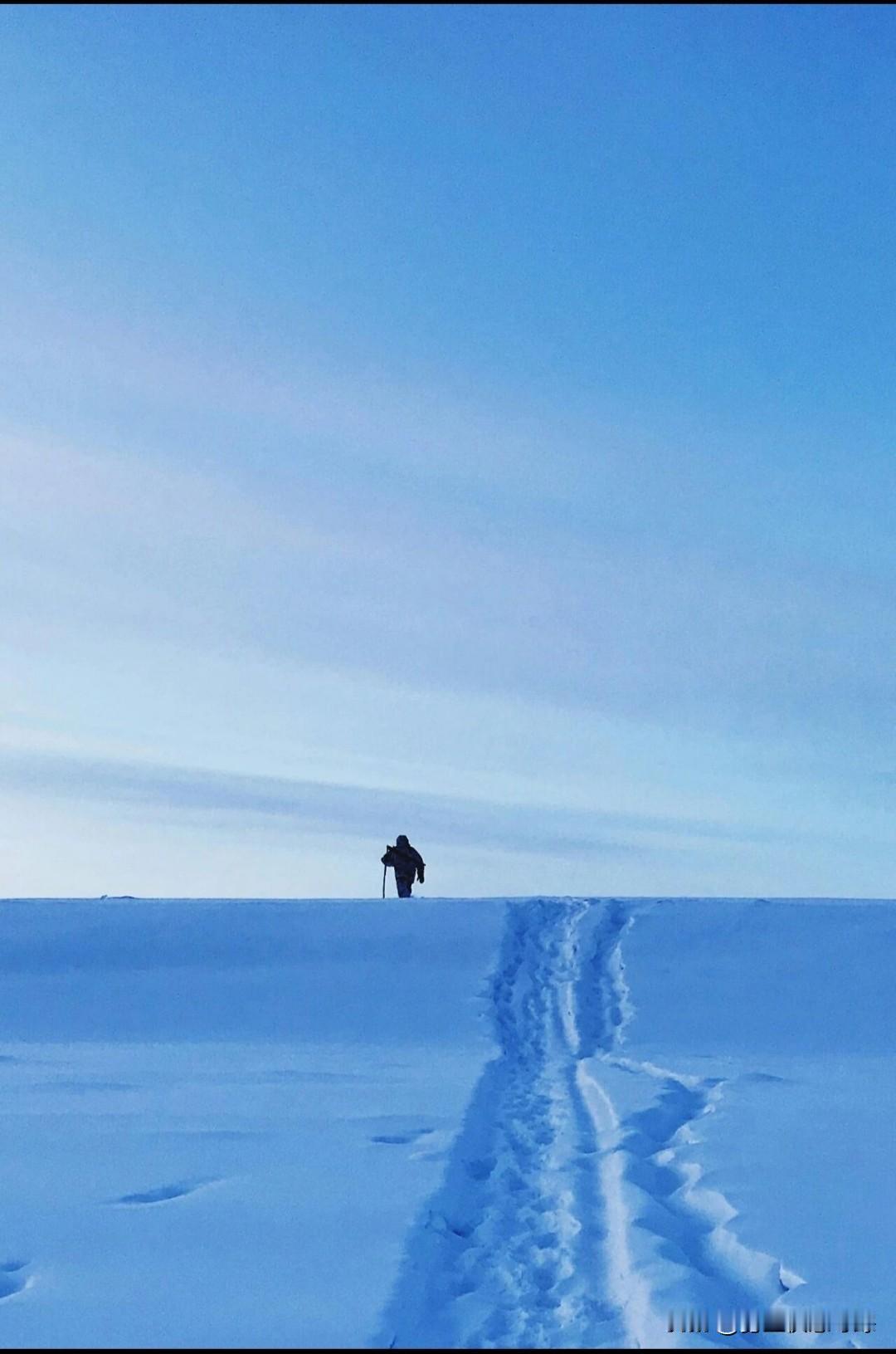 今年第一个flag：别再“越努力越焦虑”

 
很多人焦虑的根源，是把“空想”当