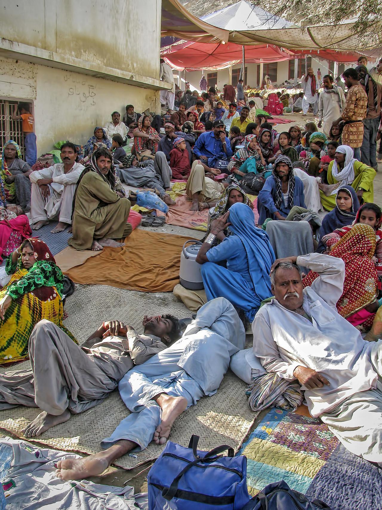 中国现在最担心的国家，估计就是印度了，怕的就是印度突然乱了，如果印度真出事了，十