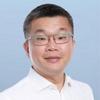看一下台独顽固分子“蔡其昌”个人出身及家庭状况！
台独顽固分子蔡其昌出身、家庭完