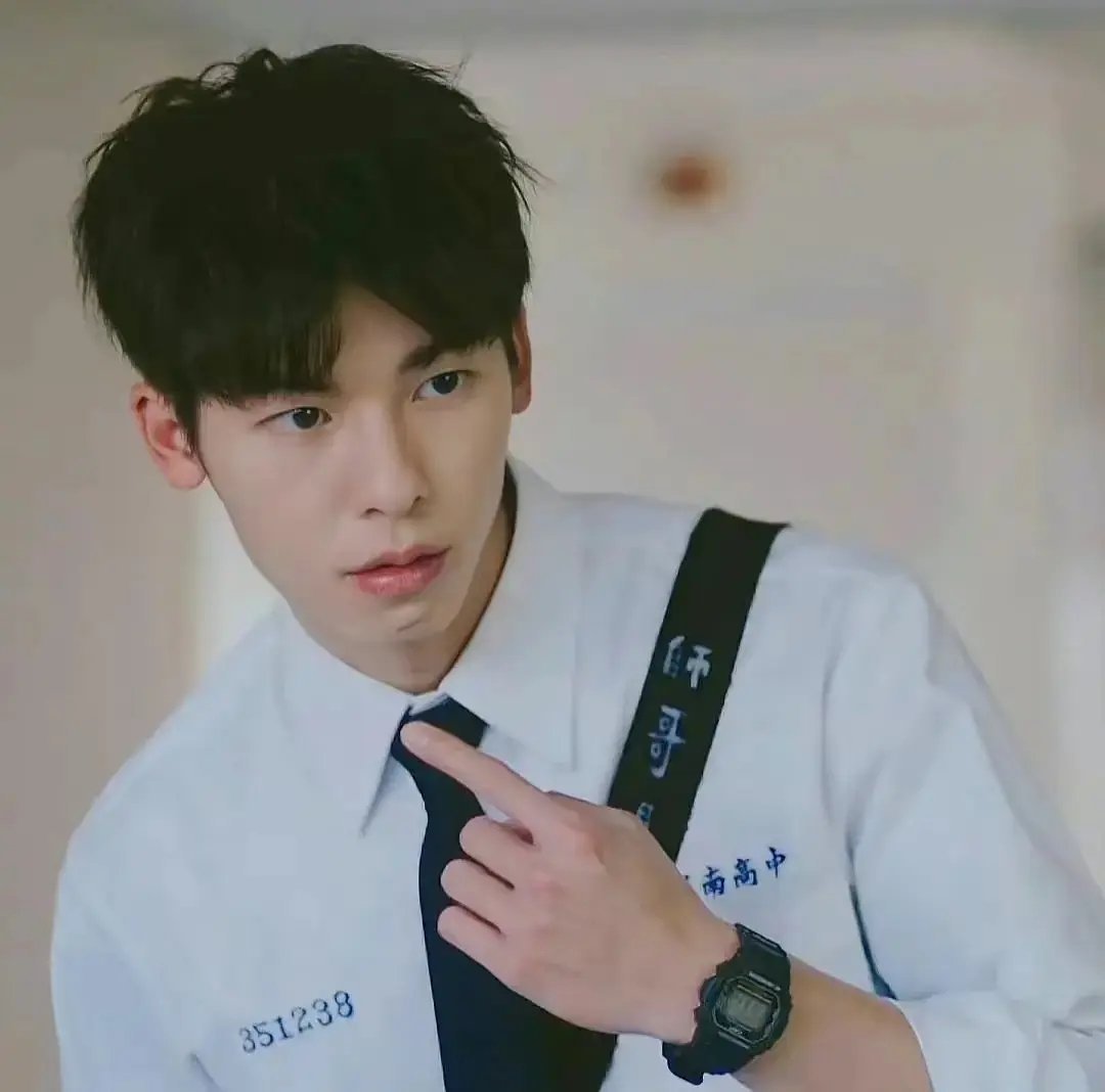 许光汉这才几年啊 变化这么大？ 