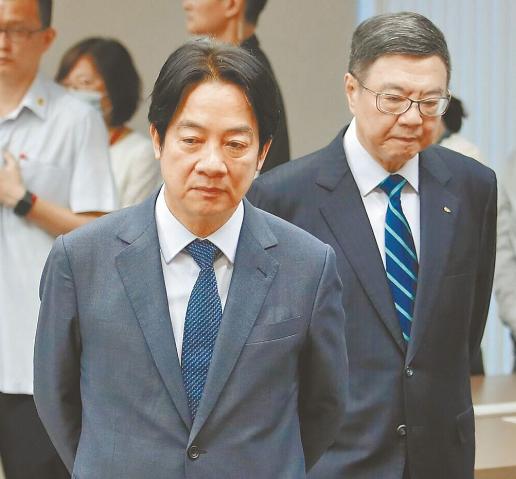 特朗普敢登岛？一踏上台湾就封锁台湾海陆空，进行实际的统治阶段，要想回美国等台湾解