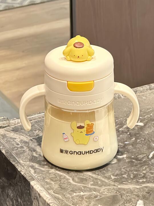 被1岁侄女的直饮杯硬控1分钟！！