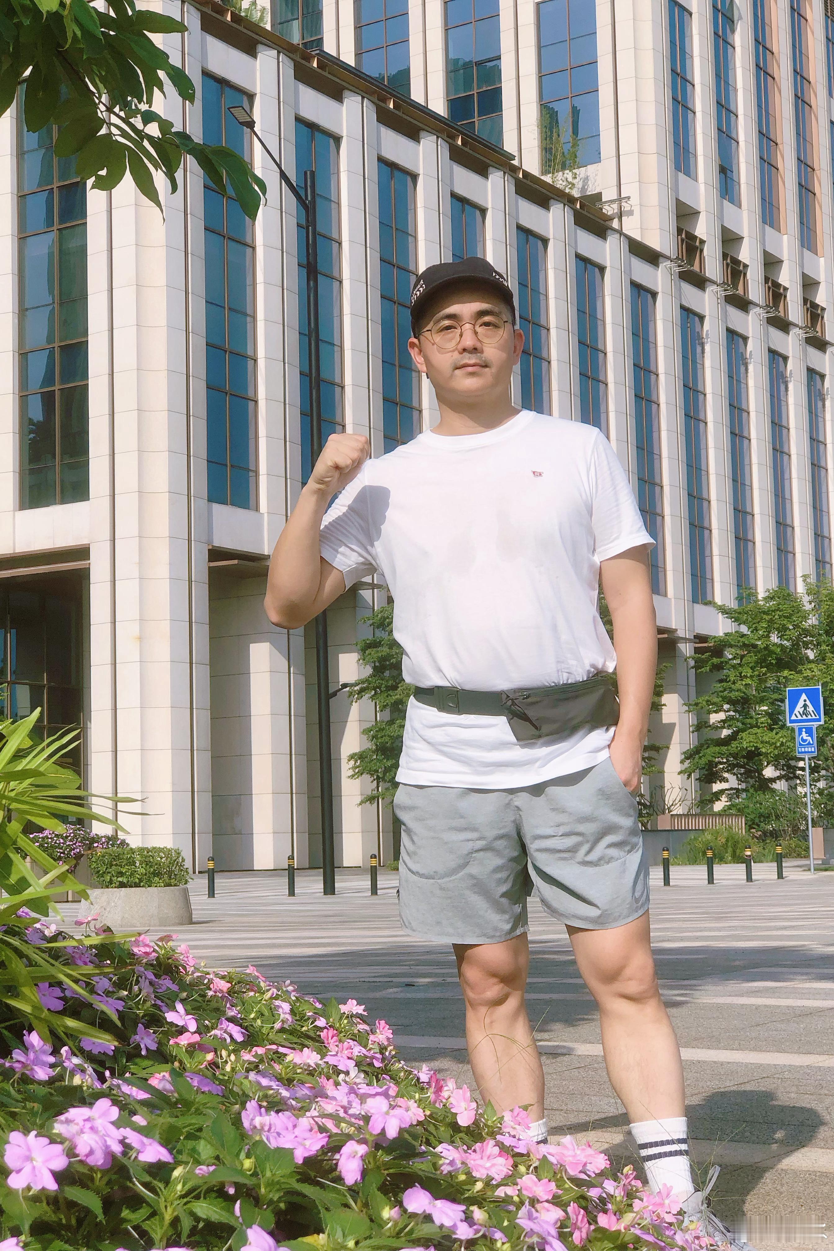 跑步打卡 久违的阳光☀️！跑步步，晒晒太阳，祛湿排毒，舒服5公里跑！健康自律 广