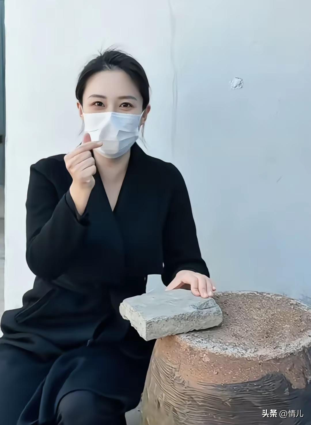 成熟女人穿搭分享高雅气质美女