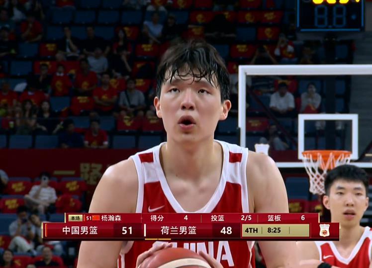 杨瀚森回归首秀表现没有达到预期，但关键回合展现潜力，NBA的历练还没能转化成即战