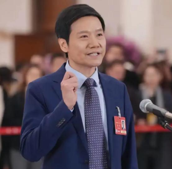 为什么国家这么看重雷军？翻完大量资料才懂，小米表面做的是科技产品，实际上真正的硬