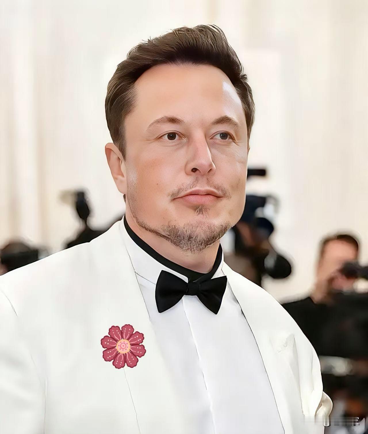 斯克重磅发声

马斯克：38万亿债务危机的解法不是火星，而是要造“人”！
近日，