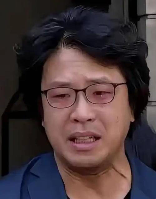 【这次，这个台独分子真被吓得魂飞魄散了】那个曾多次狂言“不怕大陆通缉”的沈伯洋，