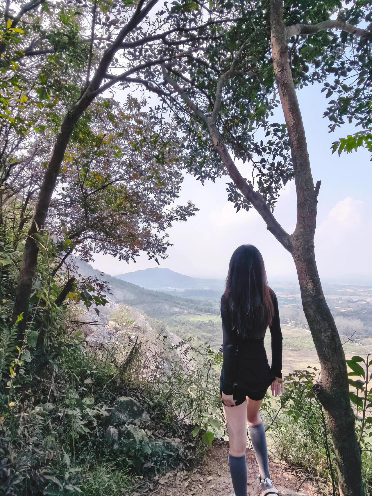 道家说:
"任何事情，只要有迹象阻止你，
频繁的出现波折，

那就是老天在提醒你