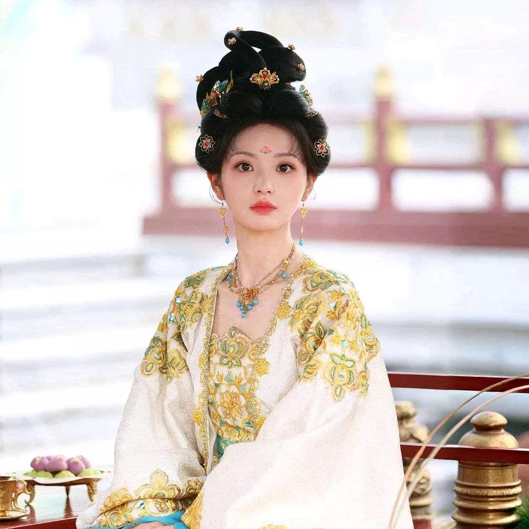 古风美人 宫廷风 汉服写真 古装拍摄 传统服饰