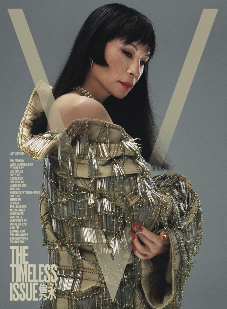 V 中文版新刊拍到的惊喜面孔 ，“致命女人” 刘玉玲身穿 GUCCI 新装亮相封