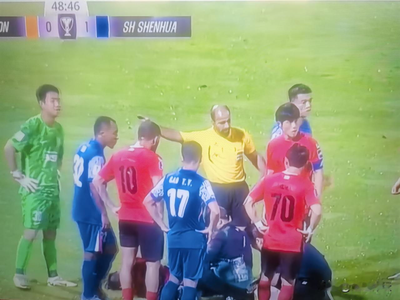 刚刚，亚冠直播中，上海申花特谢拉进球了，客场1：0领先韩国劲旅江源FC！
   