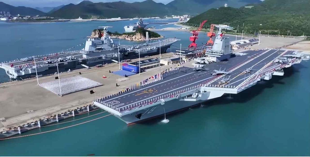 日本军费冲破九万亿，高市早苗嘴上谈和，行动却步步紧逼，背后是没回应的单方面出牌