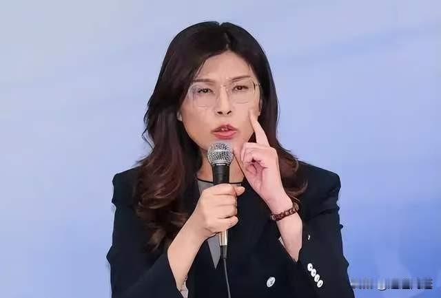 就在刚刚，国民党主席郑丽文致词时表示，今天是七七卢沟桥事变89周年，也是黄复兴党