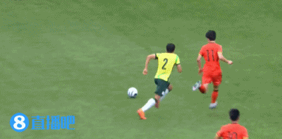 U19国足主帅久尔杰维奇又为中国足球发现了一个好苗子，11号左边锋苗润东突破技术