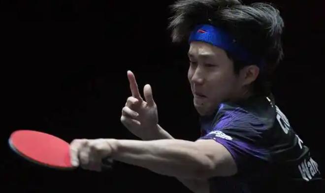 北京时间2月28日，WTT新加坡大满贯今日的男单1/4决赛赛程如下：

第一场1