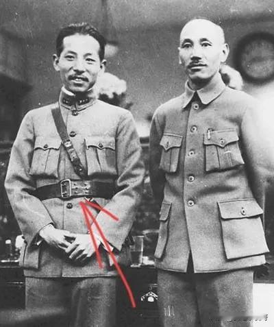 你能认出这个人是谁吗？