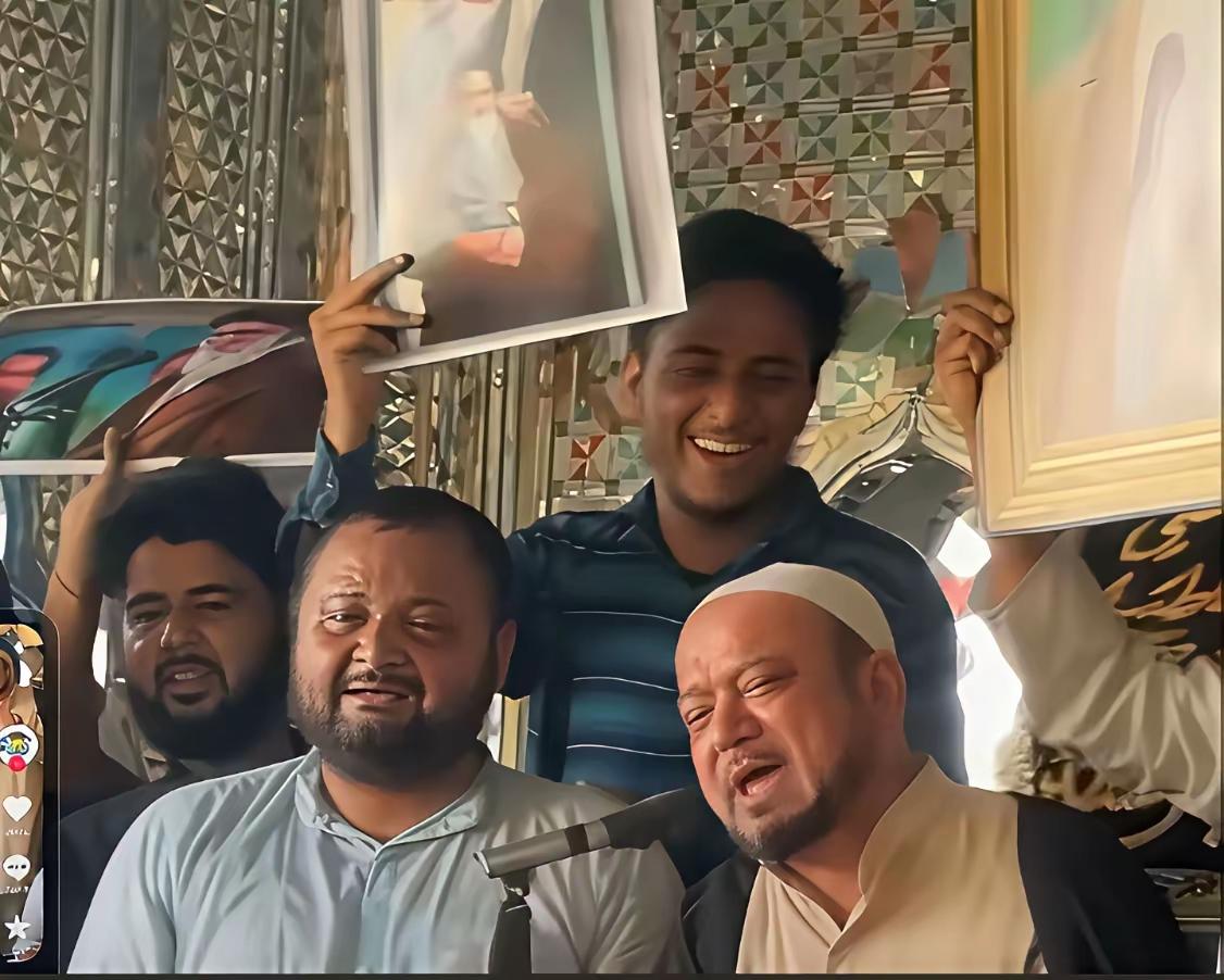 挺难为他们的，想笑不敢笑，要哭哭不出

波斯人和其他民族同阿塞拜疆人（教士）肯定