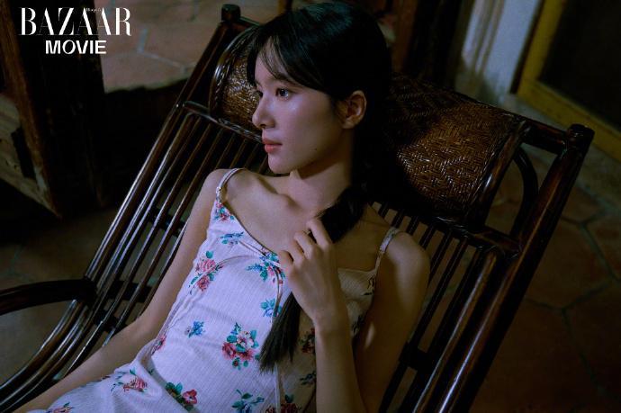 李思潼复古大片《阿嬷的情书》女主角李思潼登上《芭莎电影》电子刊封面，带来一组极具