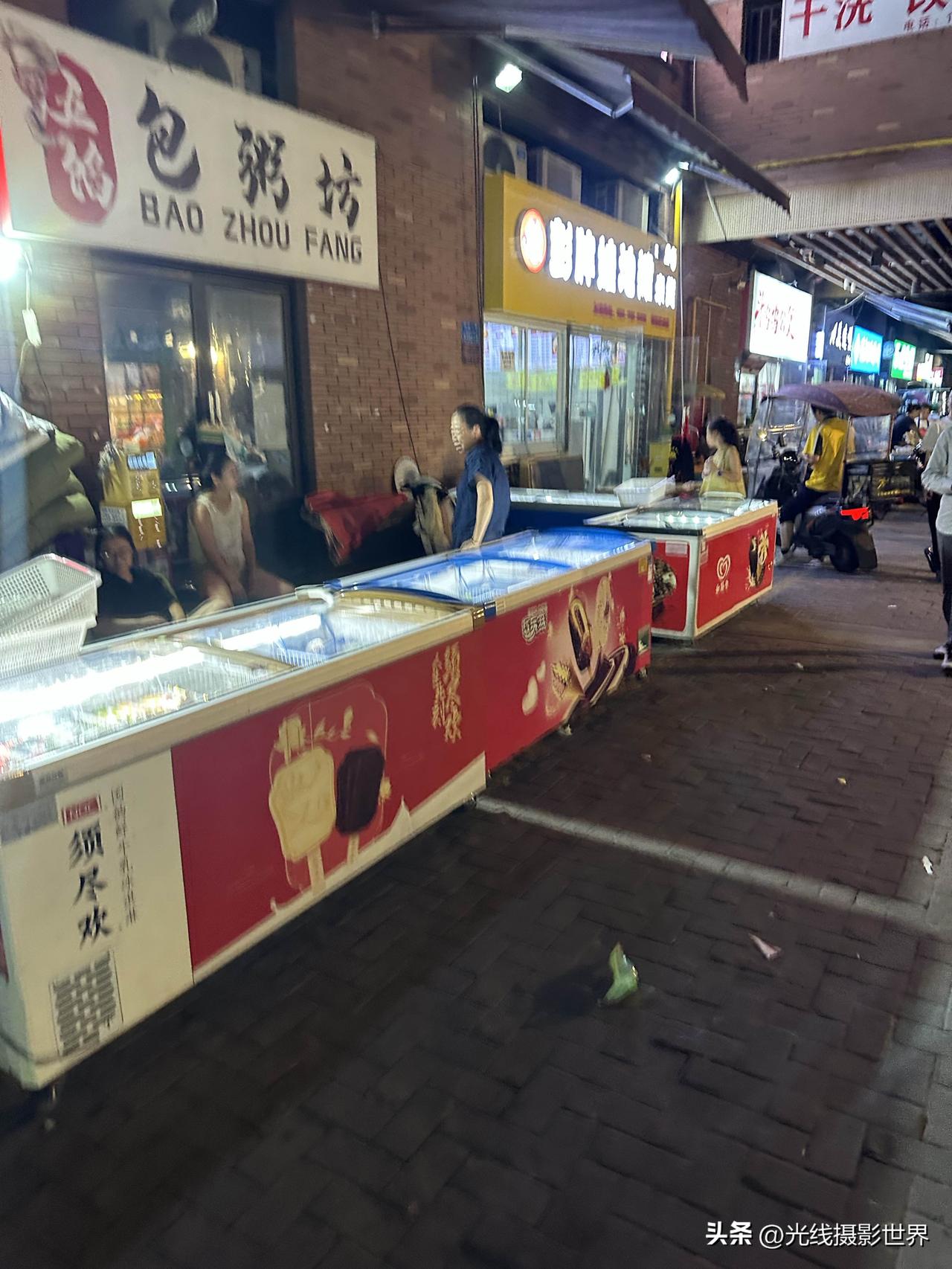 令人惊讶！7月7日晚上9点，重庆主城区，好清凉，好清爽，有风，据说不少地方刮大风