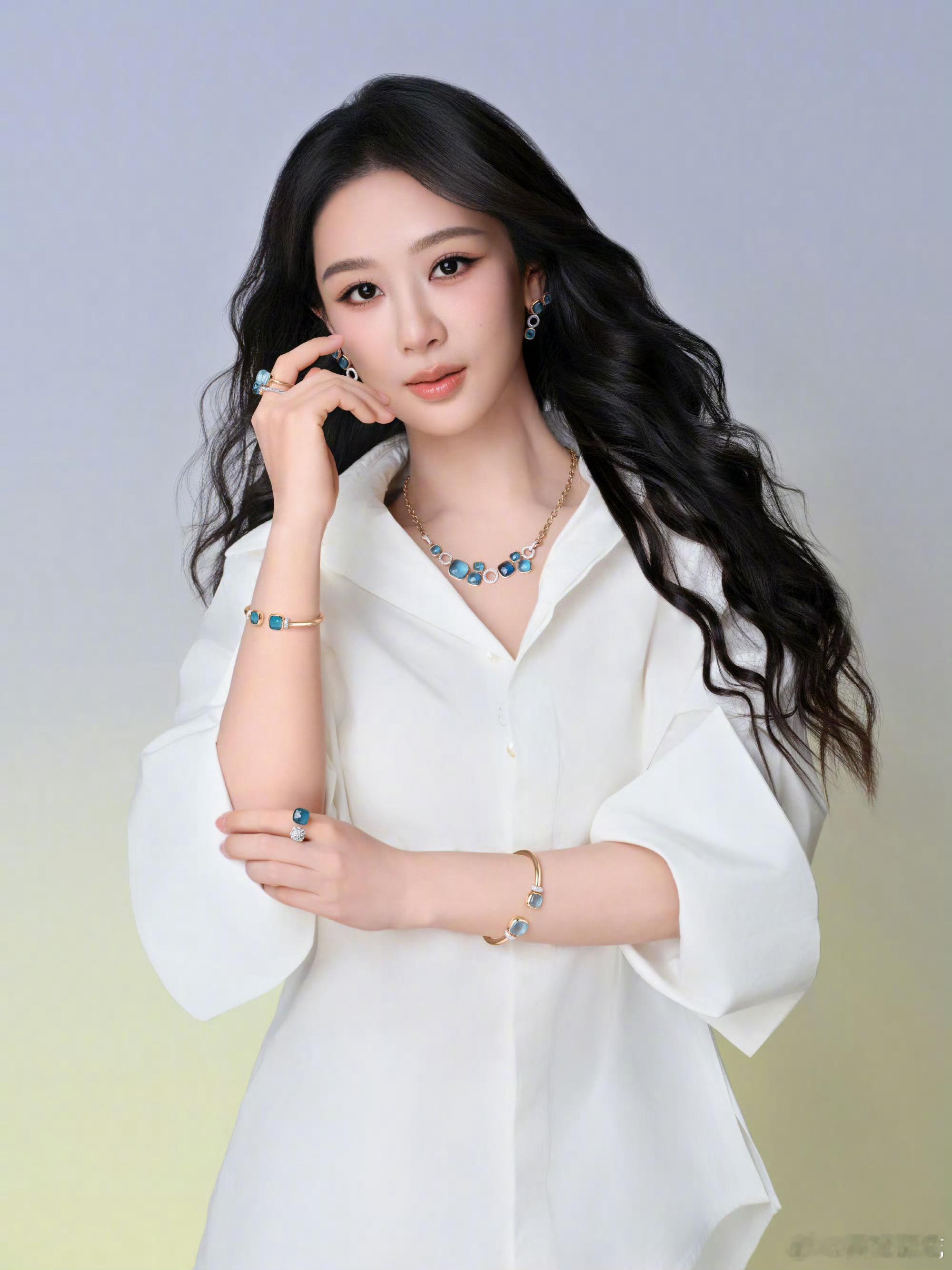 宝曼兰朵全球品牌代言人杨紫正式官宣 ！来自我们白玉兰视后的珠宝新合约 ，Pome