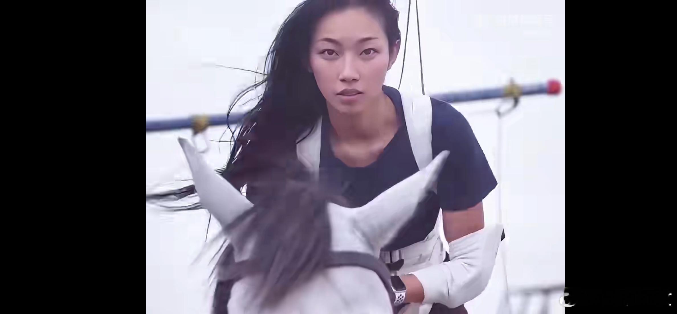 邓婵玉亲征太拉风  别的女主还在脸红心跳，邓姐字典里压根没