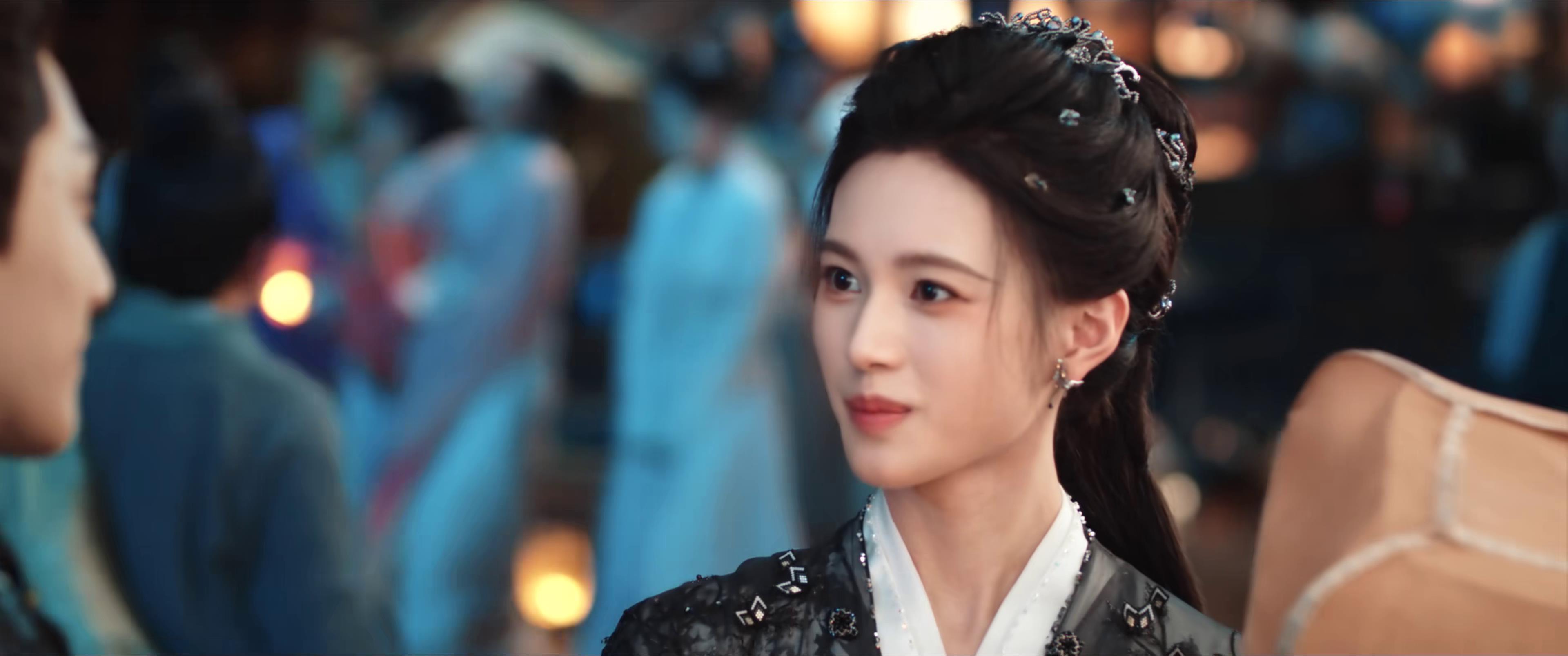 真是一对璧人，要是不出事，这会儿都成婚了吧。——这小眼神，是钟春髻求而不得的情绪