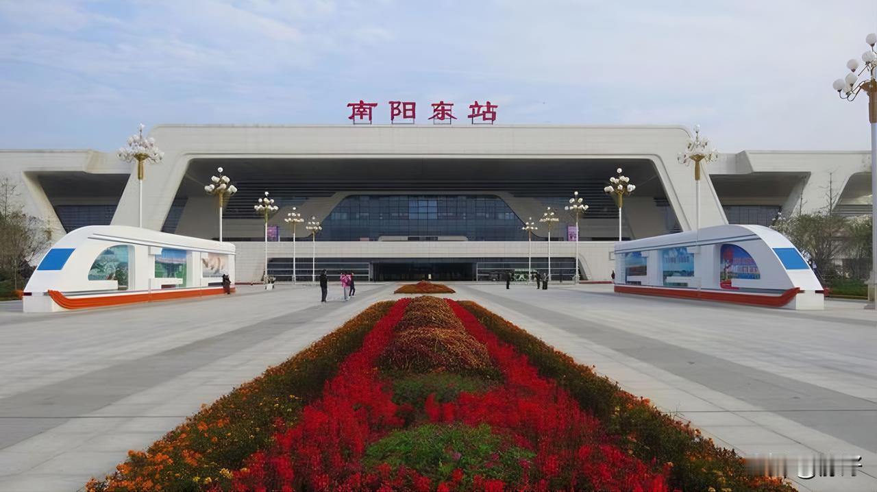 南十高铁对襄阳有多大的影响?南十高铁（南阳至十堰）虽仍在规划阶段，却已牵动鄂豫两