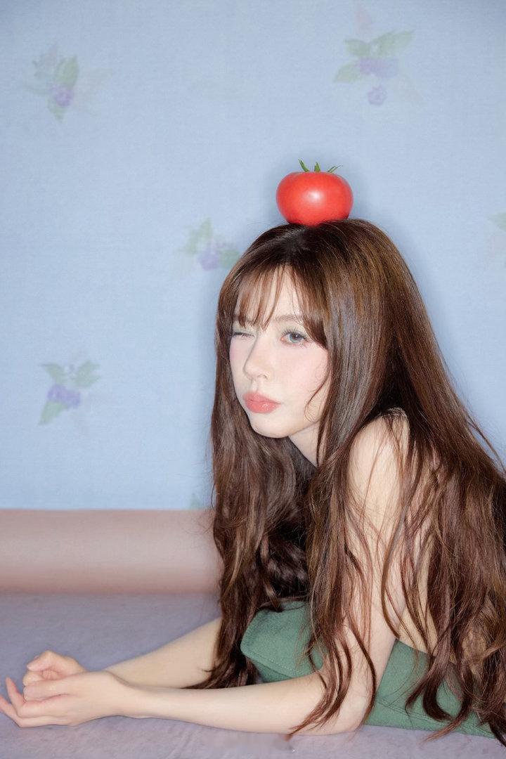 宋妍霏 