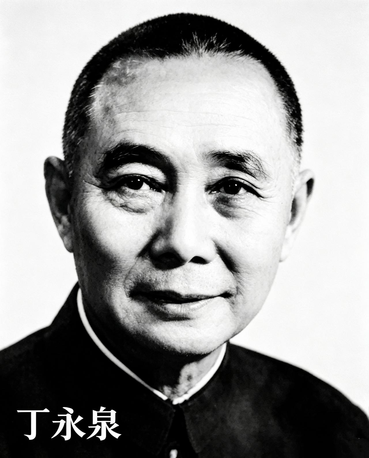 丁翠霞和苏姓丈夫结婚仅一年，丈夫就遭日军杀害。当时丁俊美尚在襁褓之中，母女二人只