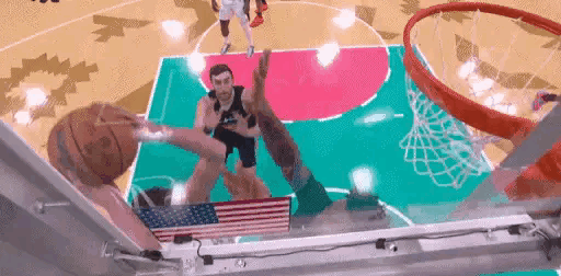 波特兰开拓者斯普利特睁开眼看看吧——虽然年轻的开拓者冲击力十足，但你也不能太痴迷