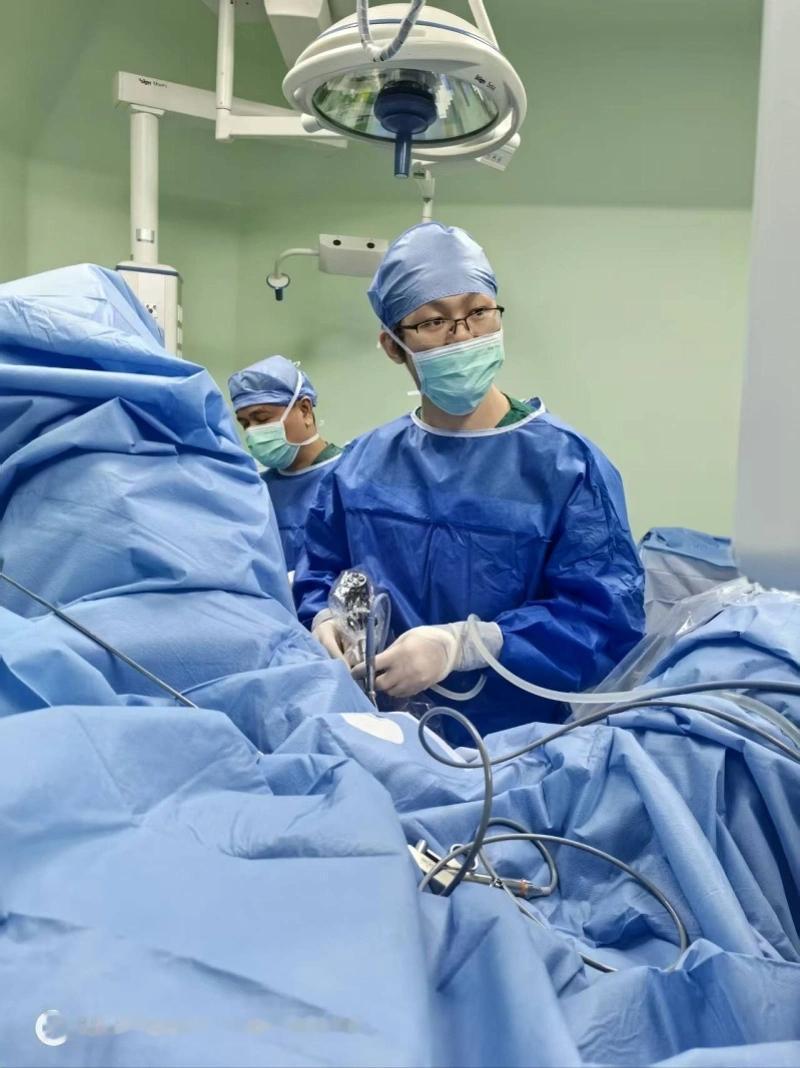 泌尿外科医生提醒：肾结石越来越年轻化，不痛的结石反而最要命

今天门诊接连接诊好