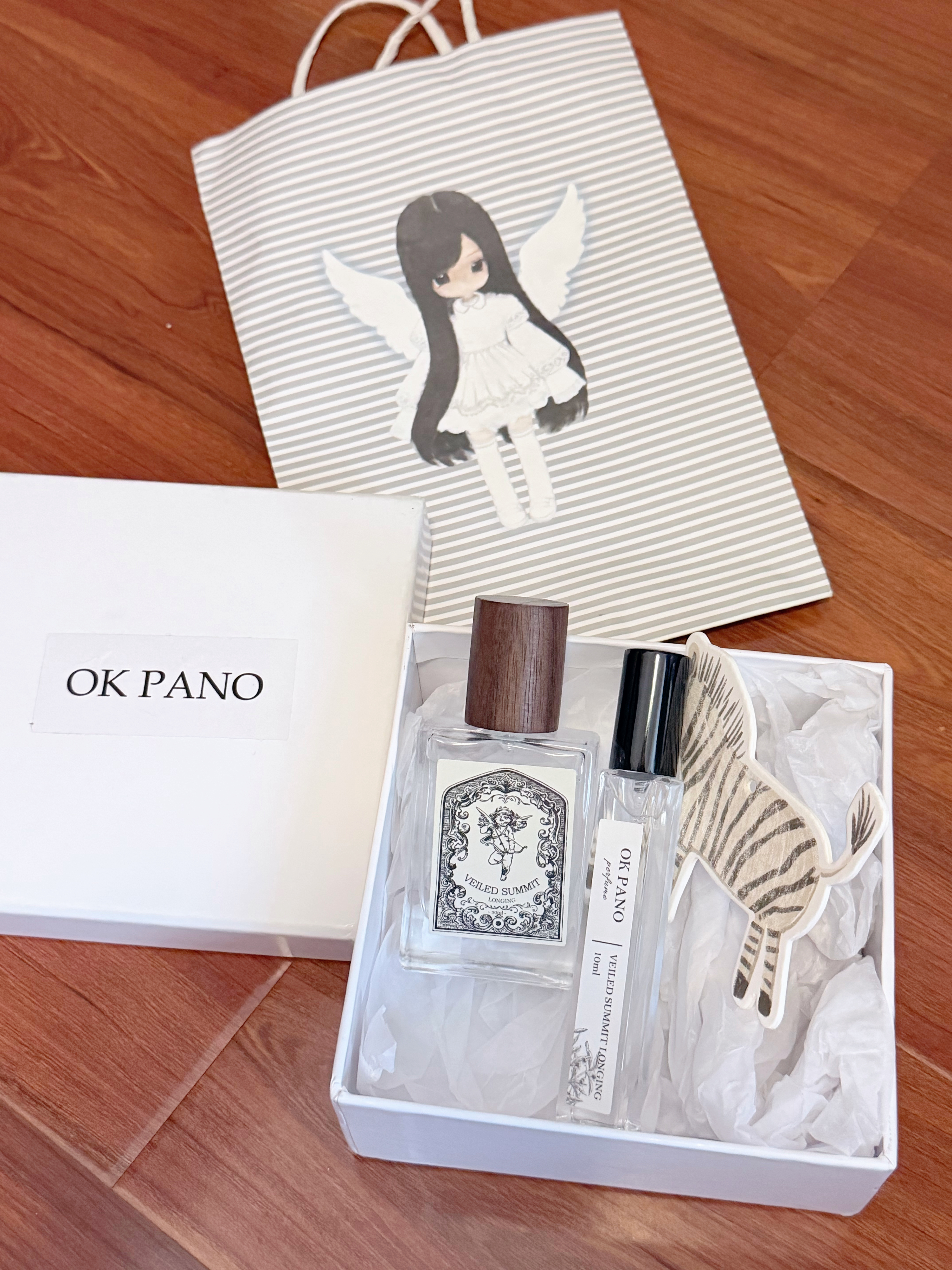 我感觉我以后不会买大牌香水了 okpano的香水好好闻买了体验装 出去玩拿！！！