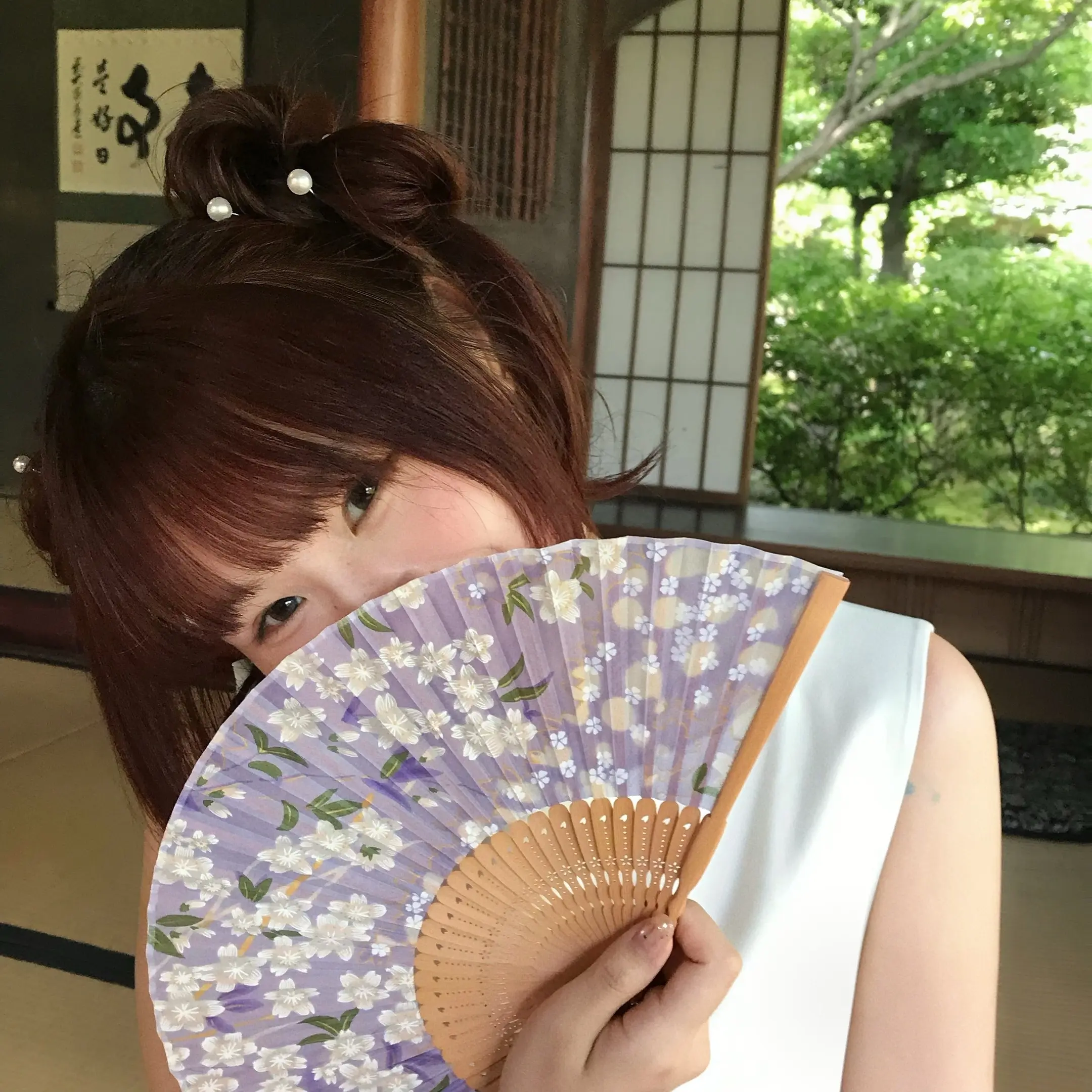 青。