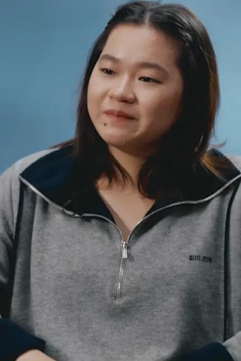 全红婵接受专访，说自己来例假时喝水都变胖，不敢上秤，非常压抑。还说希望不要骂她。