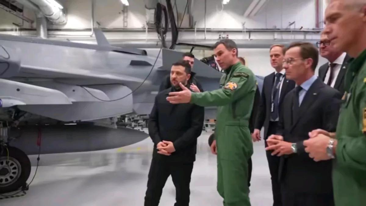 《金融时报》报道，瑞典加拿大将联合为乌克兰制造战斗机。

当地时间17日，加拿大