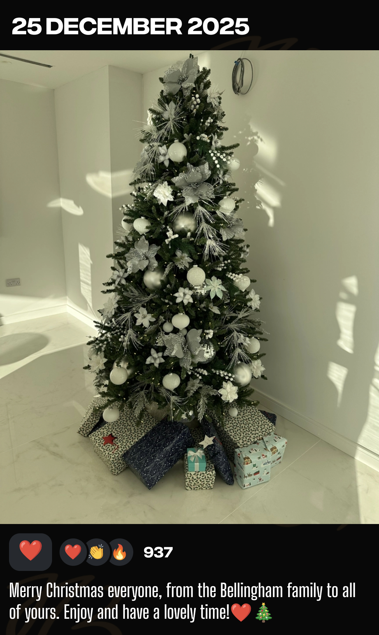 在APP送上圣诞祝福🎁祝大家圣诞快乐，来自贝林厄姆家的祝福传递给你们每一位。尽