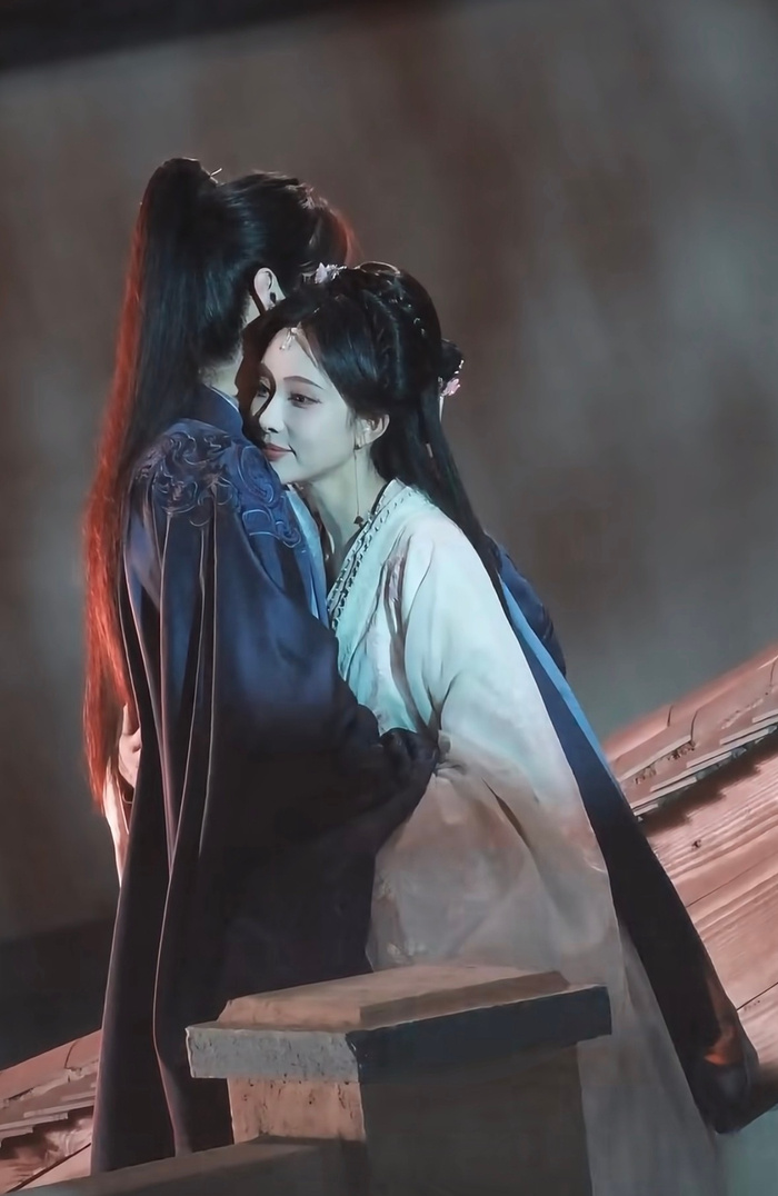 何与孟子义屋顶吻戏亲了一晚上《百花杀》这波真的太会了！何与与孟子义屋顶吻戏拍足一
