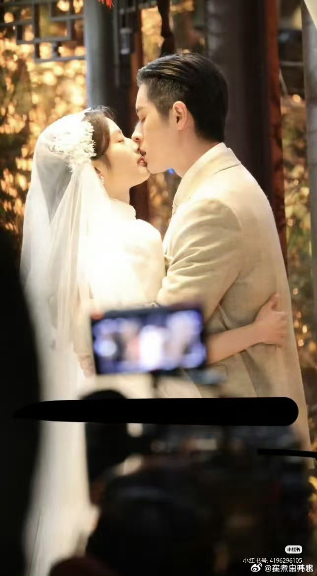 这才是小说妹想看的改编《玉簟秋》这场婚礼路透太甜了！虞昶轩叶平君圆满大婚，乱世里