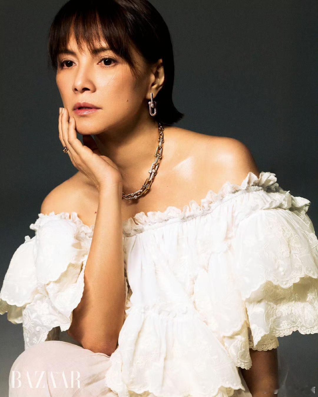 李心洁回应继女爱无关血缘，只凭真心交付。李心洁用十二年的默默陪伴，从懵懂初唤到亲