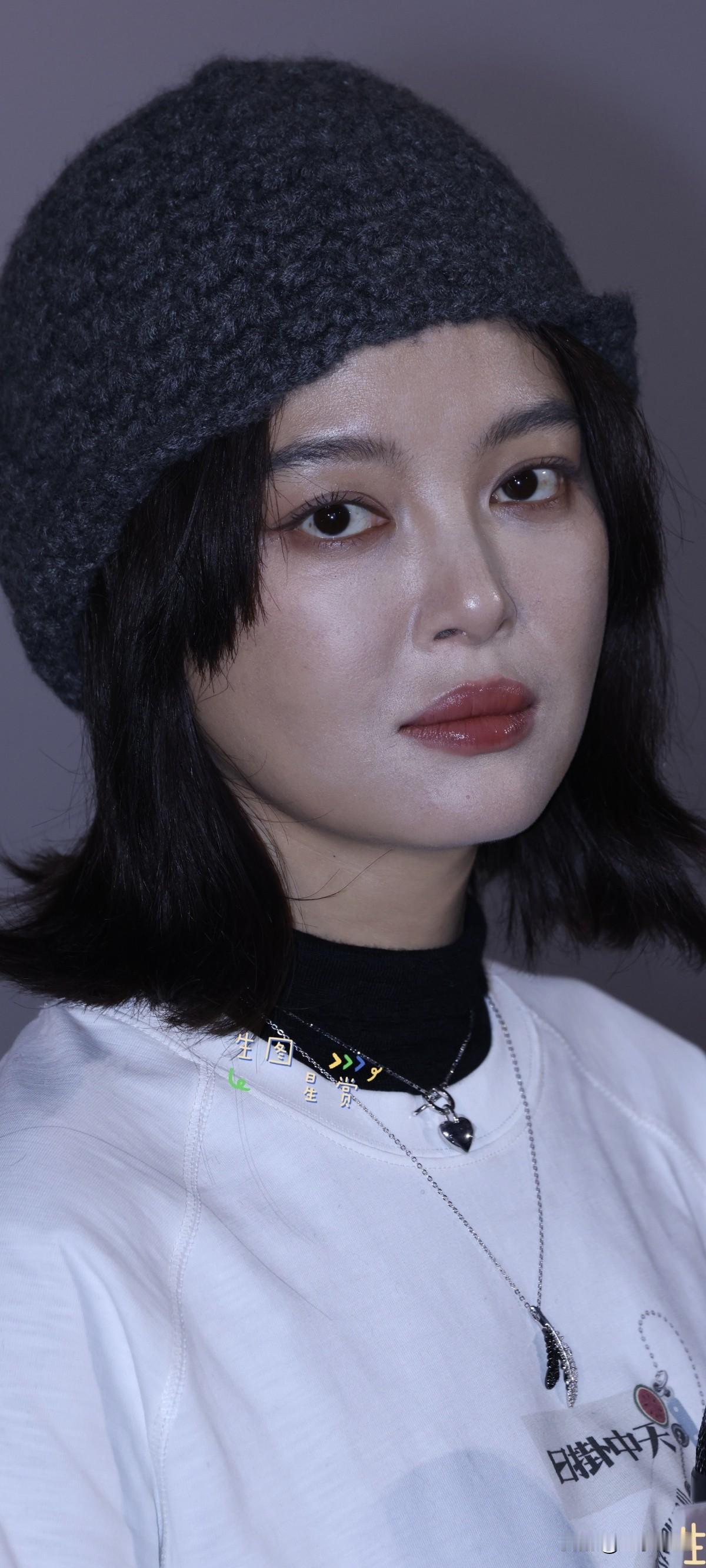 辛芷蕾× 251106日掛中天路演 ​​​，这气场，这造型，绝了！姐姐你赢了明星