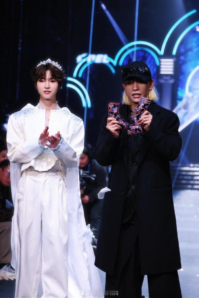 高雨田变魔术震撼吒宝惊呆吒宝的魔术可以不可以交给我们吒宝呀竞浪大会 2025和平